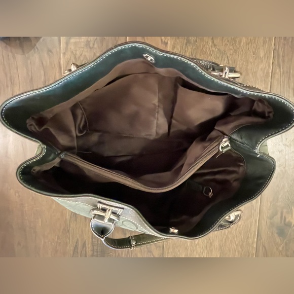 Coach Penelope Signature Tote in Forest Green - Picture 3 of 5